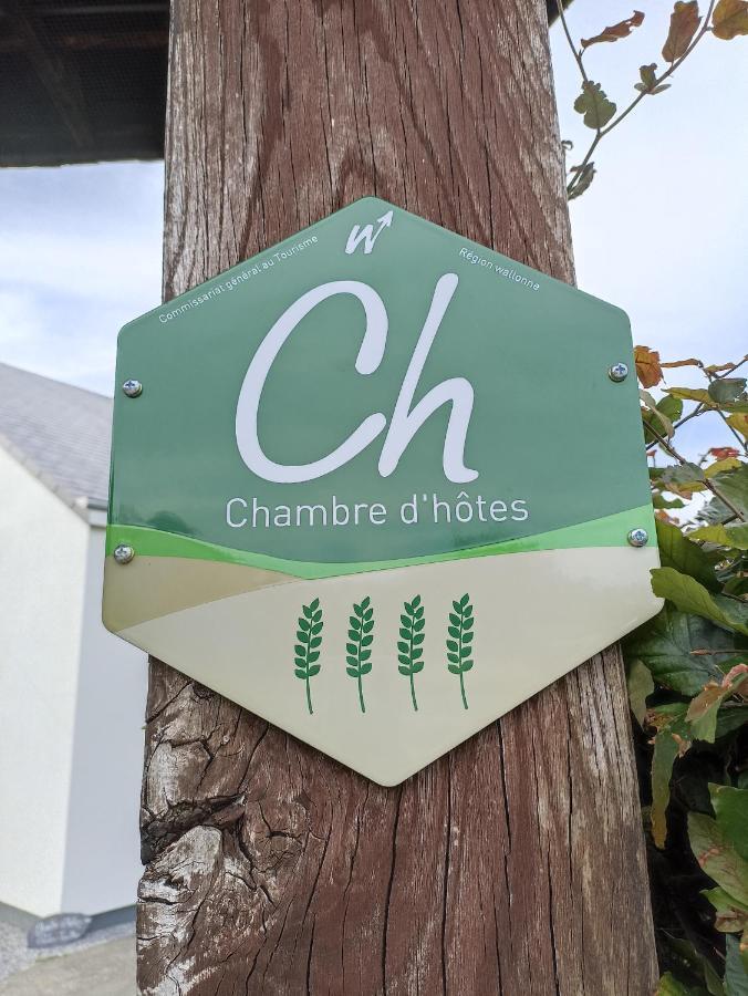 Petites-Tailles - Chambre D'Hotes ヴィエルサルム エクステリア 写真